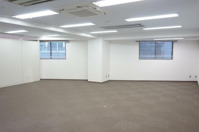 プラネットビルの内装