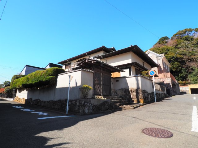 海見え！宮大工が手掛けた海を望む和風建築戸建の外観|敷地面積100坪超の角地