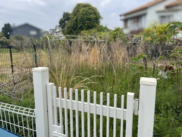 高知市長浜　中古一戸建　平屋の庭|ドッグランとしても使えるお庭の一角♪