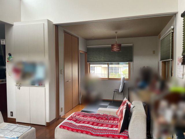 高知市長浜　中古一戸建　平屋の洋室|趣味や収納にも◎　落ち着きのあるプライベート空間