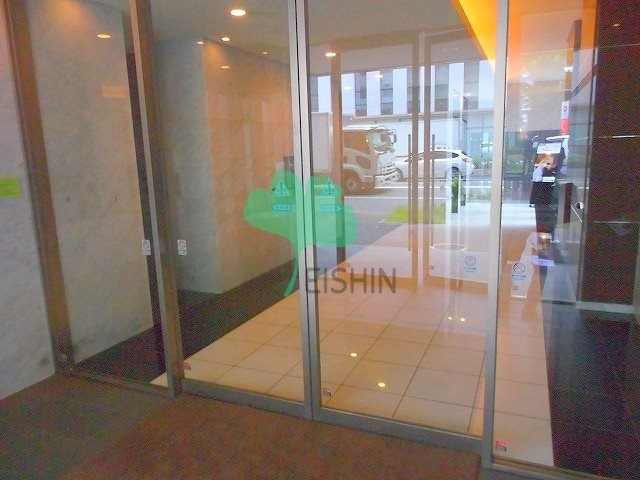 エンクレスト博多駅東のエントランス