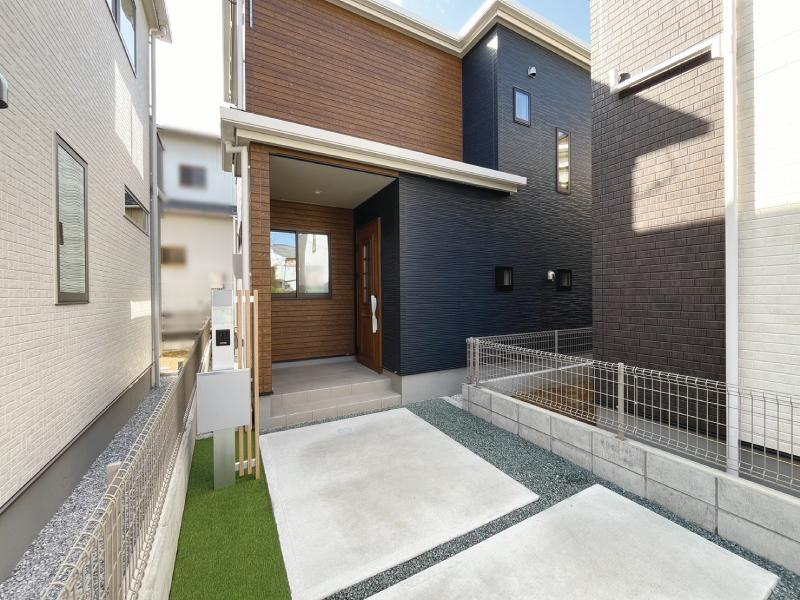 竹島町　中古戸建　（築浅物件）の外観