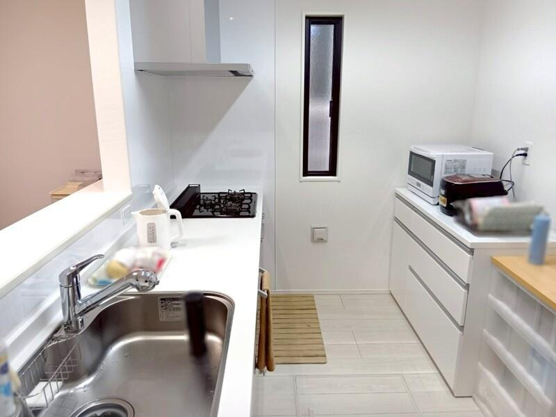 竹島町　中古戸建　（築浅物件）のキッチン