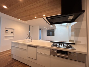 【キッチン】 | 2025年4月21日撮影