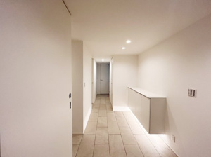 【玄関】 | 2025年4月21日撮影