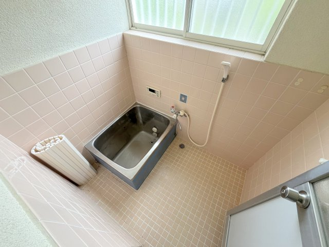 六条西2丁目戸建て（6-1-3）の浴室