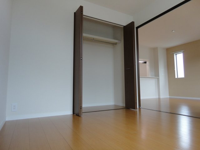 ヴァンベールの居間・リビング|洋室