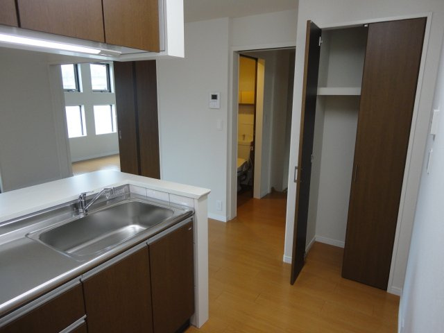 ヴァンベールのキッチン|キッチン