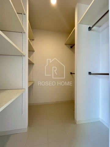 クレグラン天満の収納