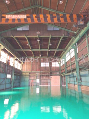 久世郡久御山町 貸倉庫