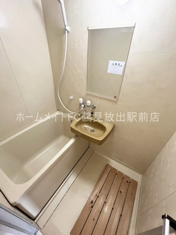 大阪市城東区永田３丁目の賃貸マンションの浴室