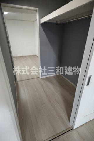 成増１丁目貸家の収納