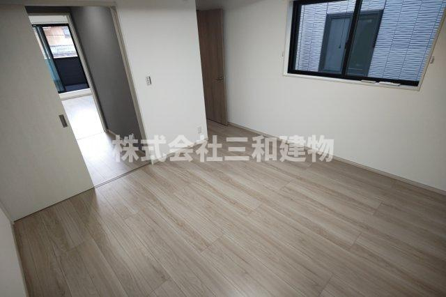 成増１丁目貸家の居間・リビング