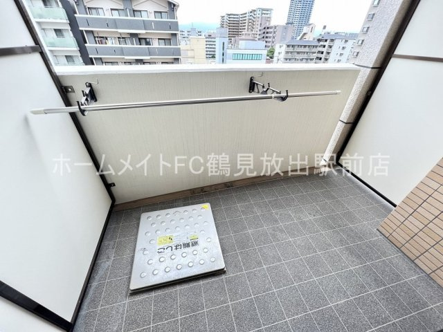 大阪市城東区今福東３丁目の賃貸マンションのバルコニー