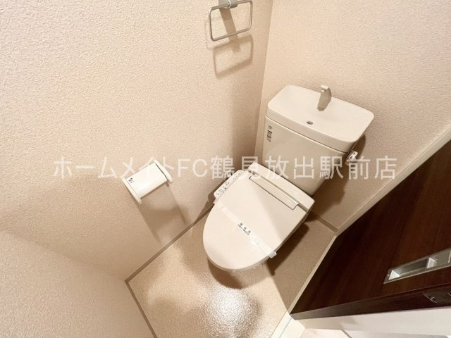 大阪市城東区今福東３丁目の賃貸マンションのトイレ