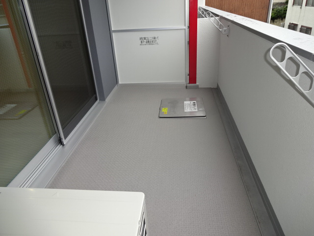 ELNIDO-FUKUZAWAのバルコニー