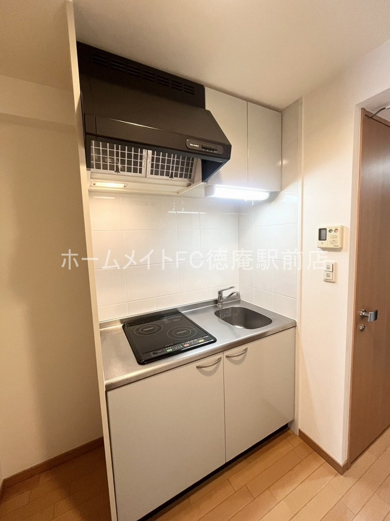 東大阪市高井田西６丁目の賃貸マンションのキッチン