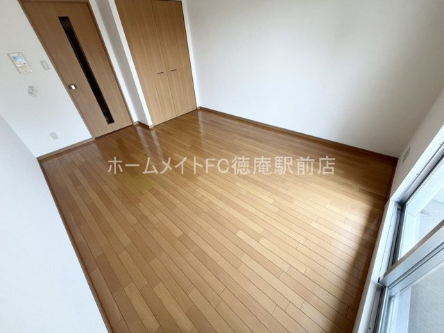 東大阪市高井田西６丁目の賃貸マンションの内装