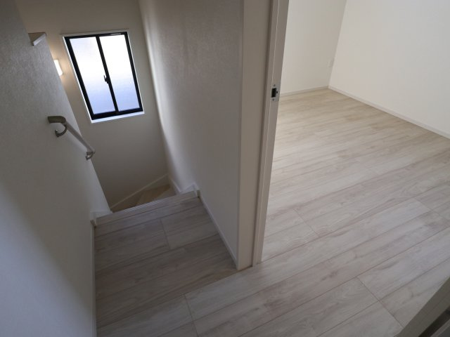 【内装】 | 《仲介手数料無料》岩槻区本丸１丁目13-4(全1戸)新築一戸建てずっとプラス | 撮影日 2025年7月20日 17:00 晴れ