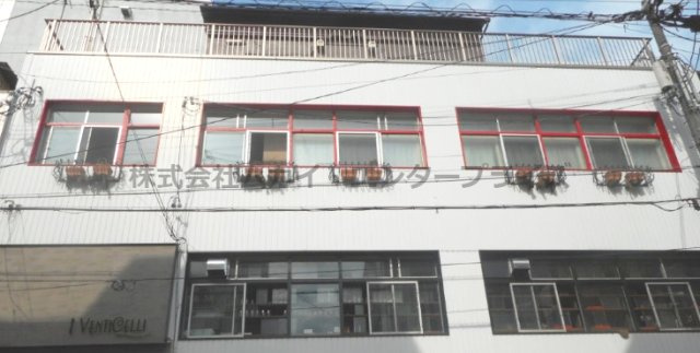 アンジュ京町堀の外観