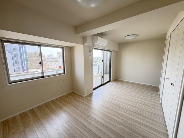 〇ル・サンク旭橋の洋室