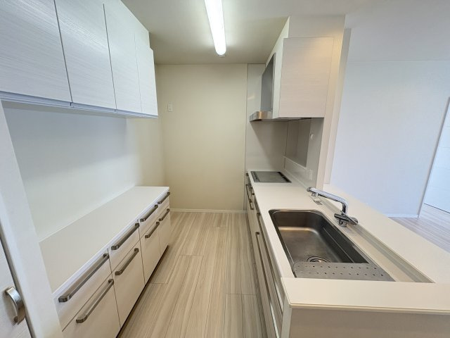 〇ル・サンク旭橋のキッチン