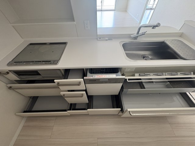 〇ル・サンク旭橋のキッチン