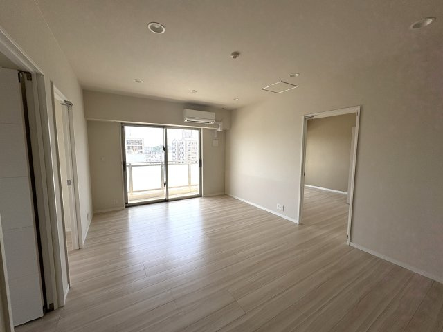 〇ル・サンク旭橋の居間・リビング