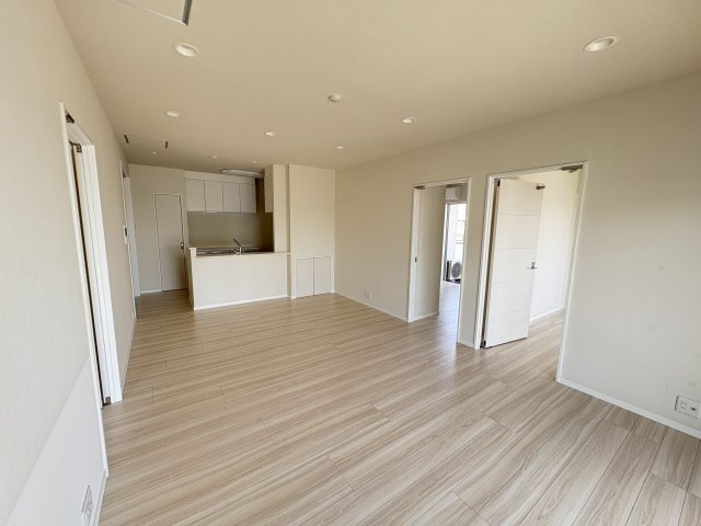 〇ル・サンク旭橋の居間・リビング