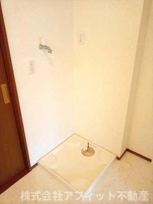 【その他】 | カーサ・ソレアード | 室内洗濯機置き場