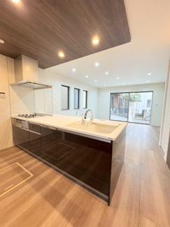 【キッチン】 | 川越市南大塚1丁目　新築分譲　西武新宿線『南大塚駅』徒歩14分　【大東東小学区】