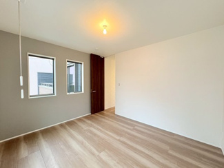 【洋室】 | 川越市南大塚1丁目　新築分譲　西武新宿線『南大塚駅』徒歩14分　【大東東小学区】