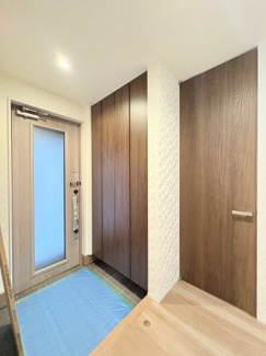 【玄関】 | 川越市南大塚1丁目　新築分譲　西武新宿線『南大塚駅』徒歩14分　【大東東小学区】