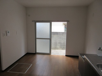 【居間・リビング】