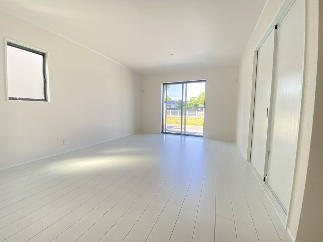 【居間・リビング】 | いろどりアイタウン東区戸島西7丁目　2号棟