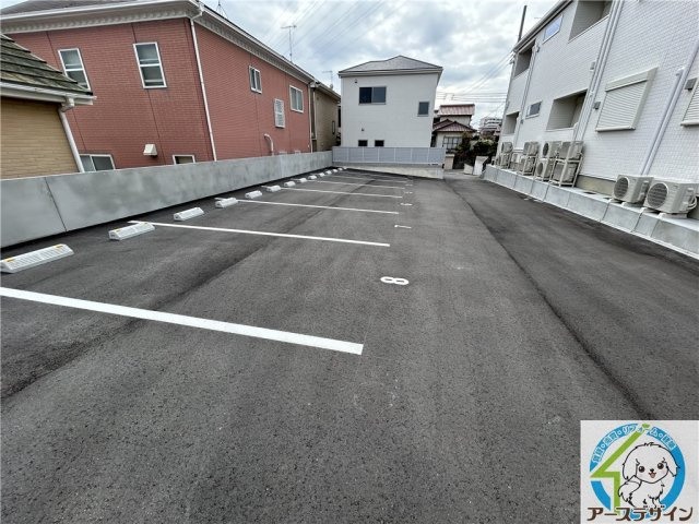 SORA和坂の駐車場