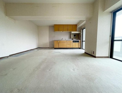 【居間・リビング】 | 嵐山ロイアルハイツ3号棟