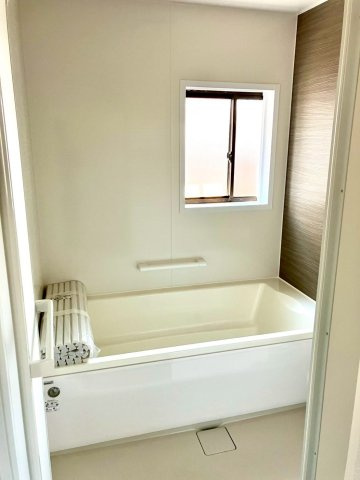 宇多津町平山　リフォーム戸建の浴室