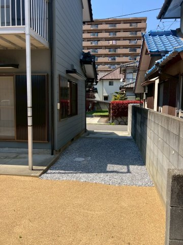 宇多津町平山　リフォーム戸建の庭