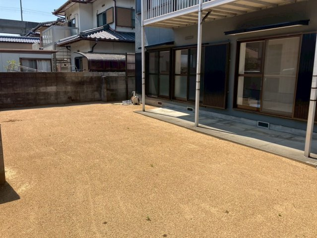 宇多津町平山　リフォーム戸建の庭