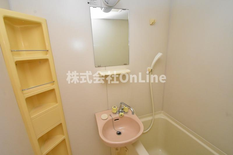 グレイス東洋の洗面所