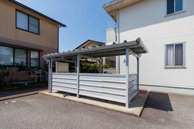  | ブルームズベリー