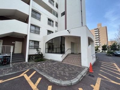 【エントランス】 | 南茨木駅前ハイタウンC棟