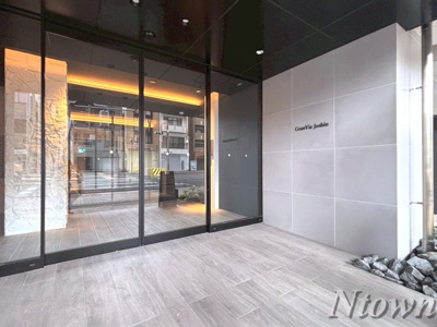 【エントランス】 | GranVia浄心 | エントランスです