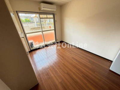 【洋室】 | 長瀬駅前マンション