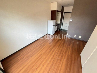 【居間・リビング】 | 長瀬駅前マンション