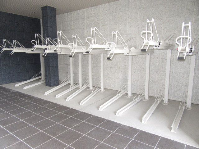 ＳＥＬ　ＢＬＵＥ　ＹＯＮＯのその他共用部分|★屋根付き♪駐輪場★