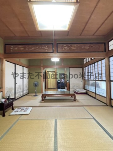日野郡日野町舟場中古戸建の和室