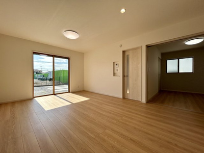 【居間・リビング】