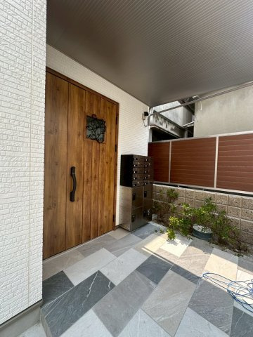 ラモーナ一津屋Ⅱのエントランス